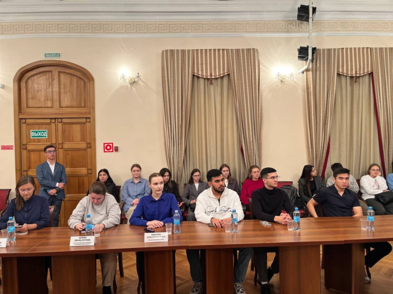 Третье заседание Дискуссионного клуба евразийской молодежи