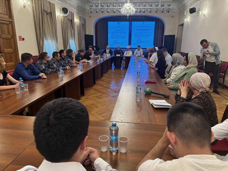 Второе заседание Дискуссионного клуба евразийской молодежи